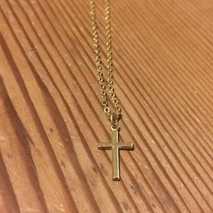 Small cross necklace
